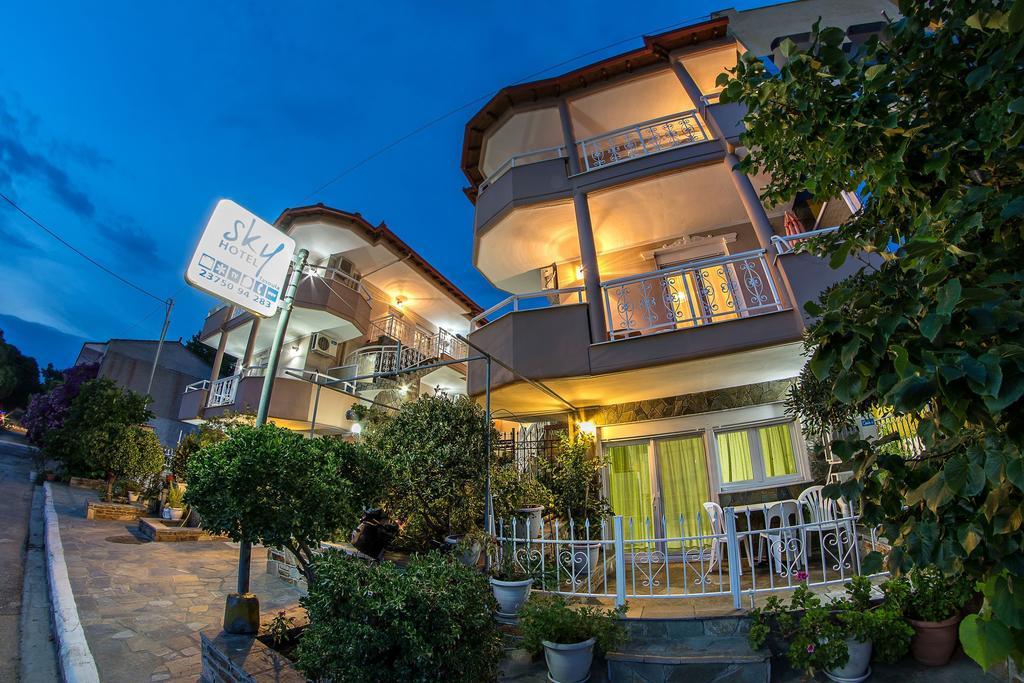 Sky Hotel Sarti Exterior photo