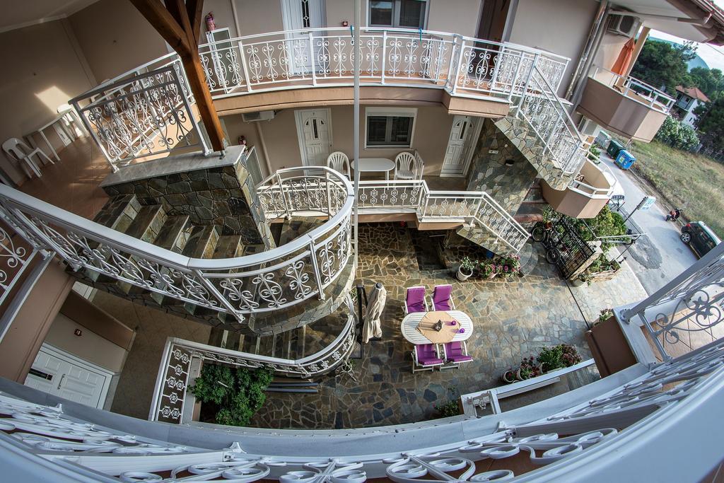 Sky Hotel Sarti Exterior photo