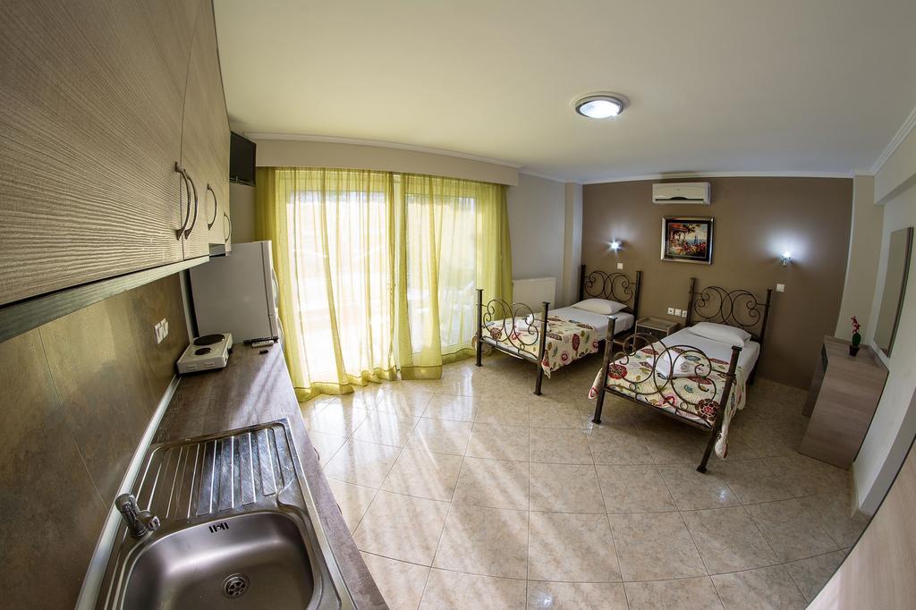 Sky Hotel Sarti Exterior photo